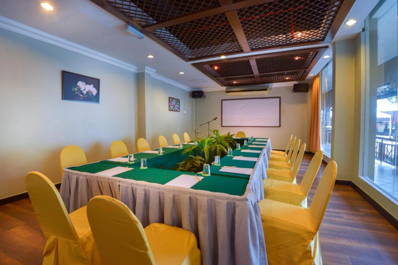 Erya By Suria Cherating Exterior photo
